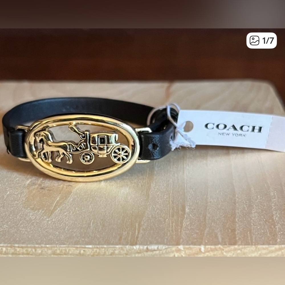 NWT Coach Carriage Black Leather and Gold Bracelet, gorgeous 🌹 - Picture 2 of 8